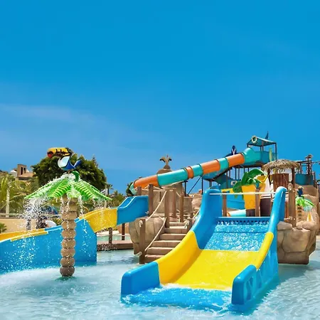 Gf Victoria ホテル アデヘ