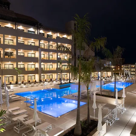 Gf Victoria ホテル