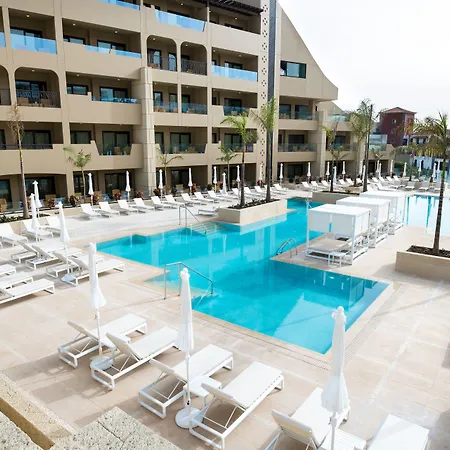 Gf Victoria 5* アデヘ