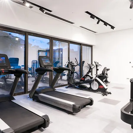 Gf Victoria ホテル