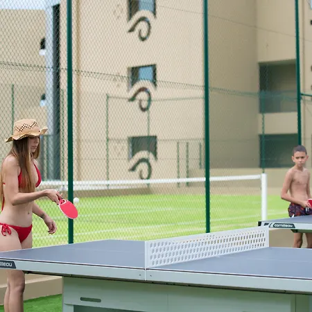 ホテル Gf Victoria アデヘ