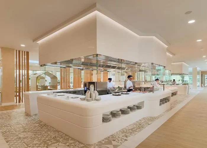 فندق Gf Victoria 5*