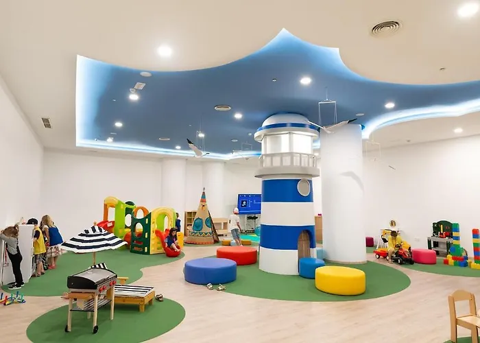 Hotel Gf Victoria 5*